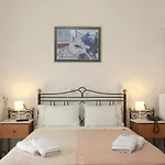 Dias Apartment *