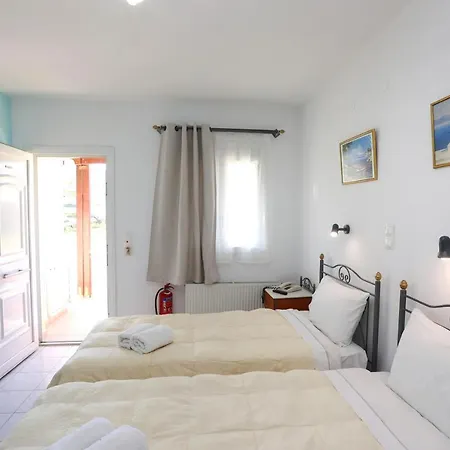 Dias Lejlighed Azolimnos