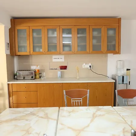 Dias Apartment Azolimnos