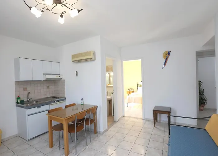 Lejlighed Dias Azolimnos