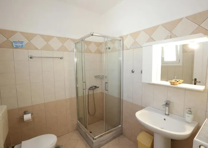 Dias Apartment Azolimnos